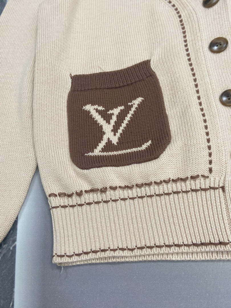 LV Women's Sweaters Louis Vuitton Cashmere Cardigans L36027 - S - View 3