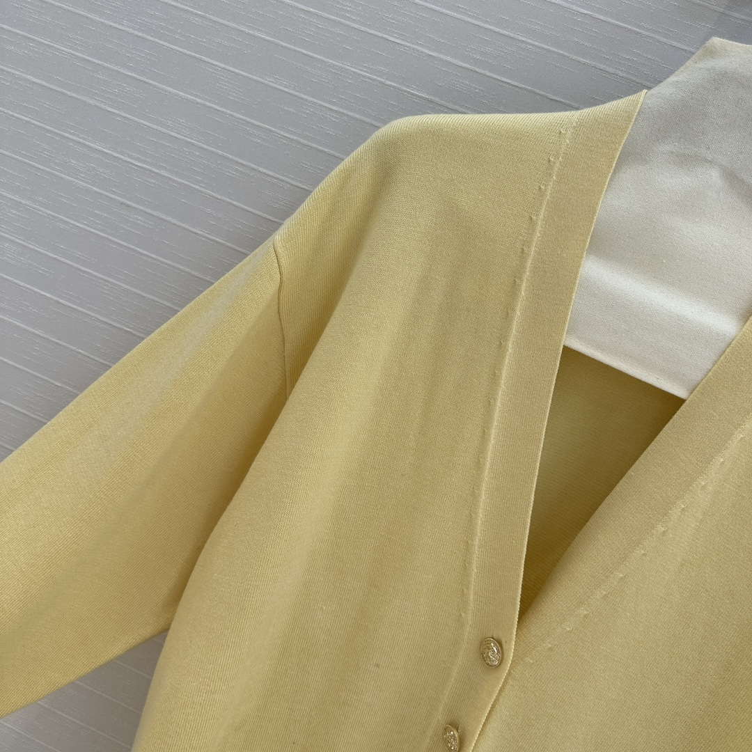 LV Women's Sweaters Louis Vuitton Elegant Yellow Cashmere Cardigans L36023