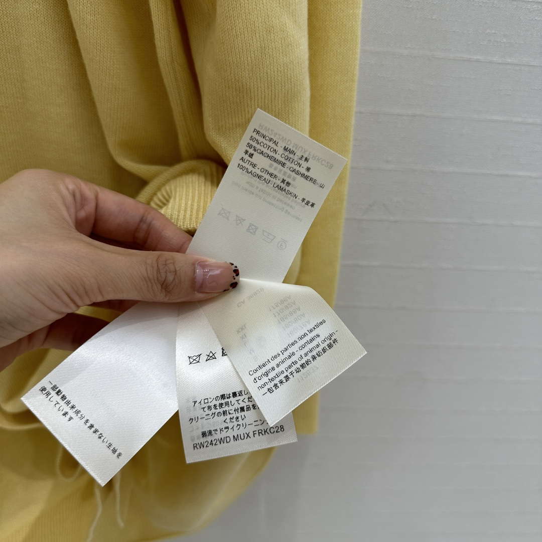 LV Women's Sweaters Louis Vuitton Elegant Yellow Cashmere Cardigans L36023 - S - View 8