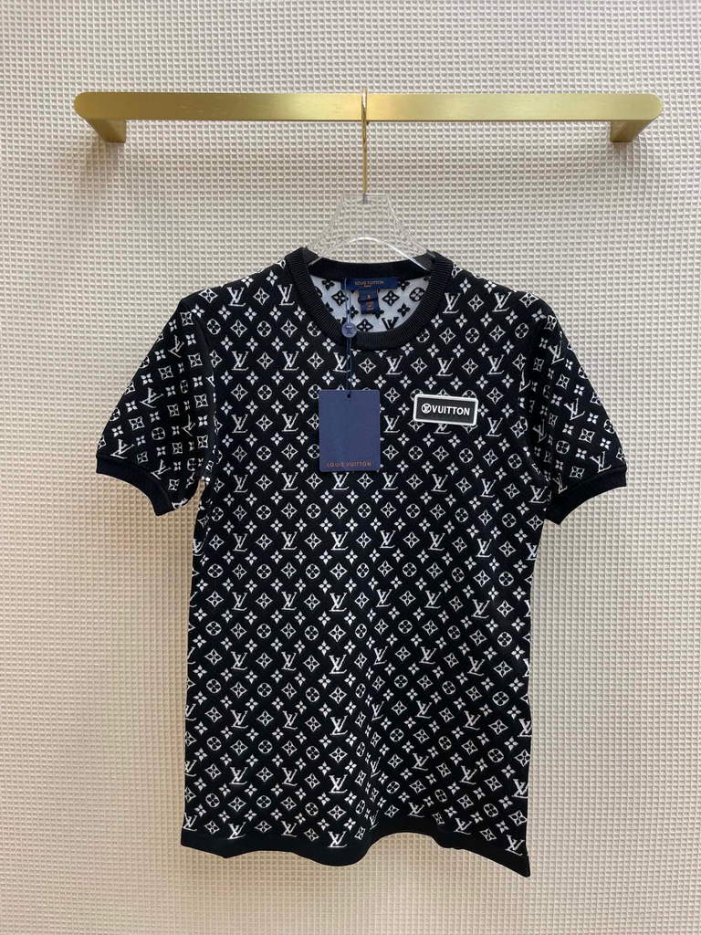 LV Women's T-Shirts Louis Vuitton Fashion Clothing L60037