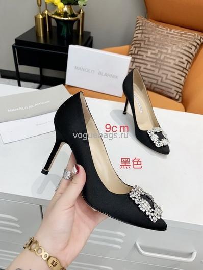 Manolo Blahnik Women¡¯s Shoes Designer Hangisiflat Velvet Shoes 30120 Black - luxibagsmall