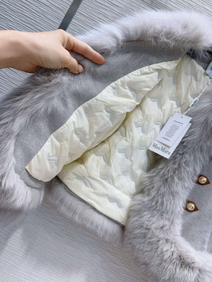 Max Mara Women's Fashion Clothing Fur Coat M78364 - S - View 9