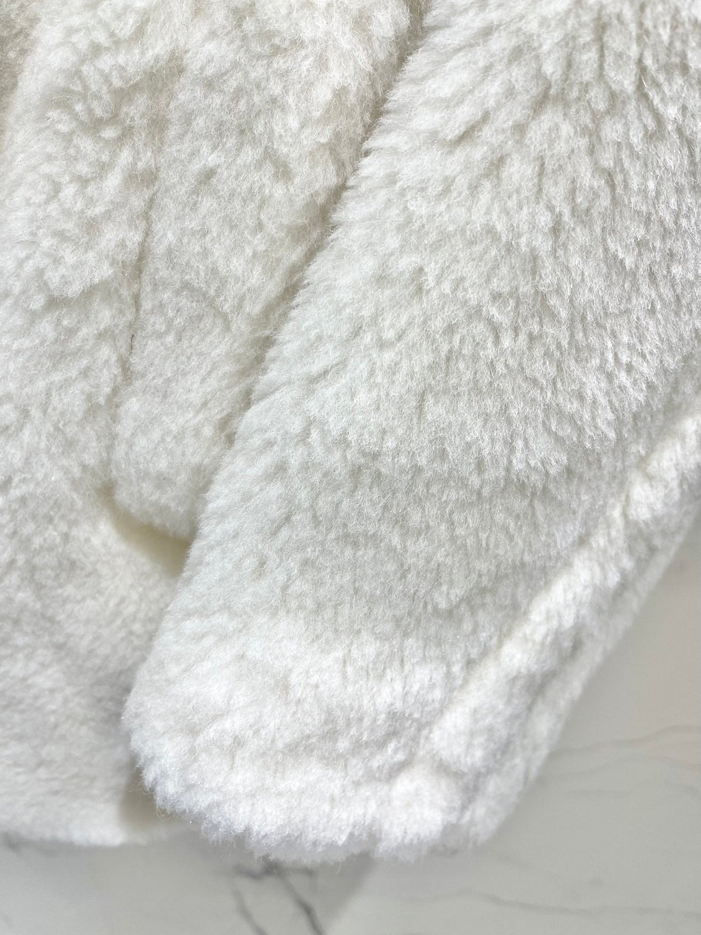 Max Mara Women's Fashion New Short Teddy Bear Coat M78378