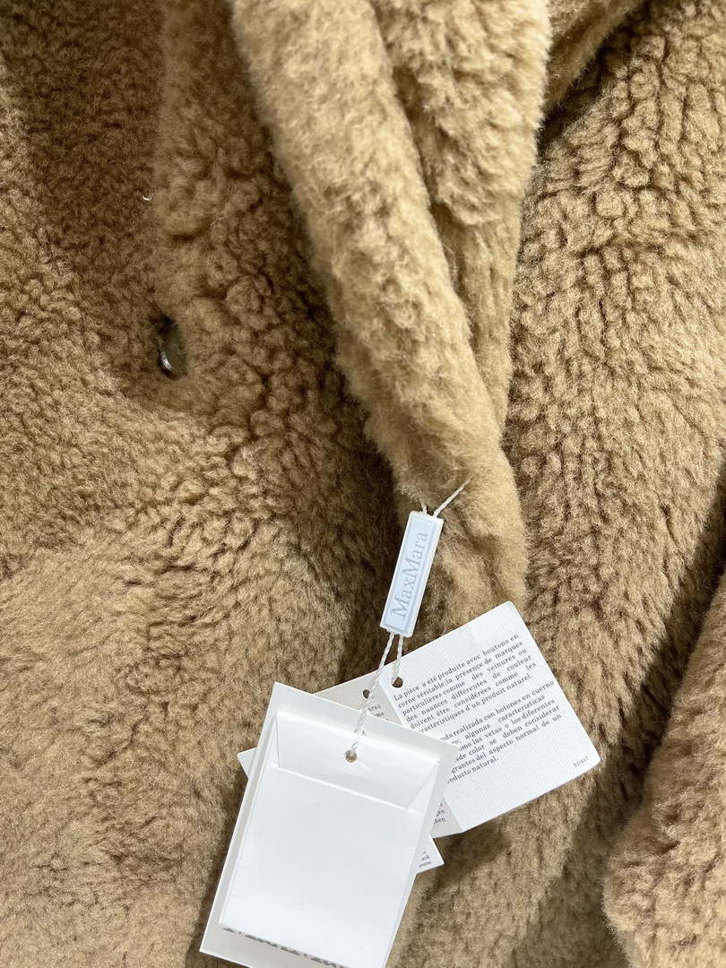 Max Mara Women's Fashion New Short Teddy Bear Coat M78379