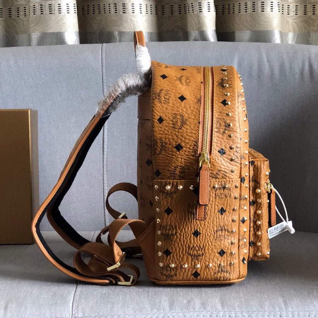 MCM MMK6SVE92CO001 27cm Stark Rivet backpack in Visetos