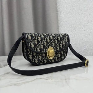 Medium Dior Médaillon Flap Bag M3920QDWP_M900  Blue Dior Oblique Jacquard - Default Title - View 2