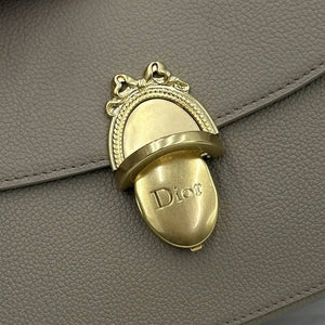 Medium Dior Médaillon Flap Bag M3920QDWP_M900 Elephant Gray Grained Calfskin - Default Title - View 4