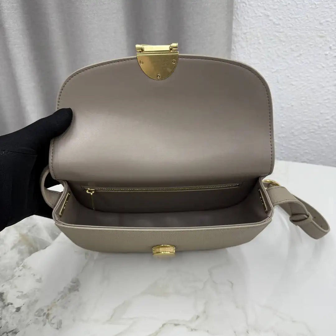 Medium Dior Médaillon Flap Bag M3920QDWP_M900 Elephant Gray Grained Calfskin - Default Title - View 8