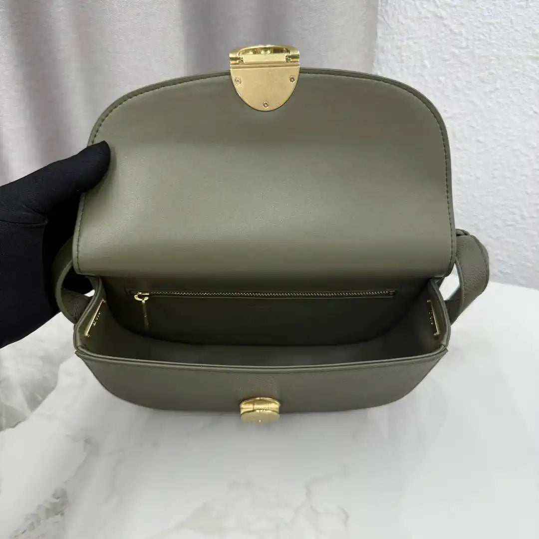 Medium Dior Médaillon Flap Bag M3920QDWP_M900 Olive Green Grained Calfskin - Default Title - View 8