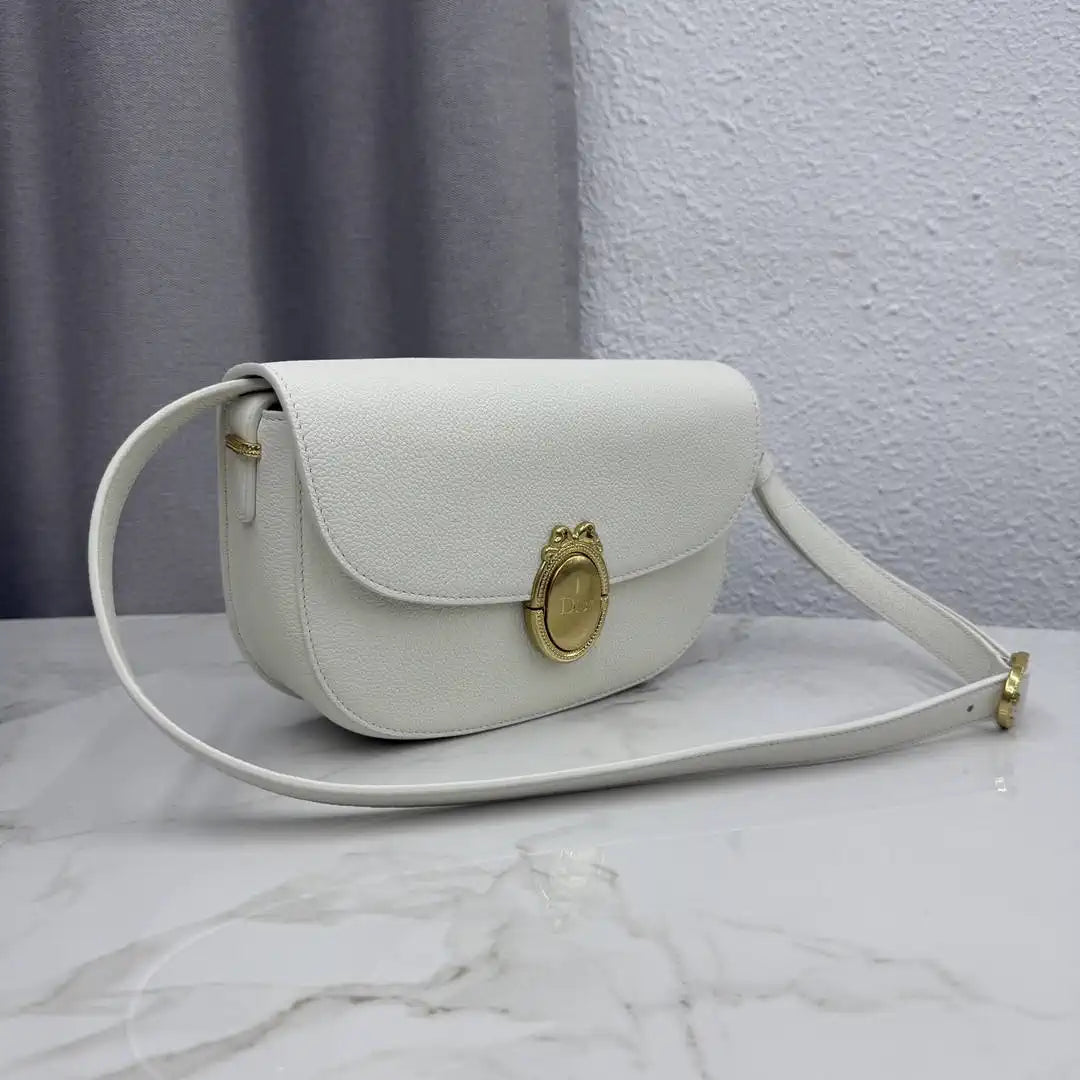 Medium Dior Médaillon Flap Bag M3920QDWP_M900 White Grained Calfskin - Default Title - View 2