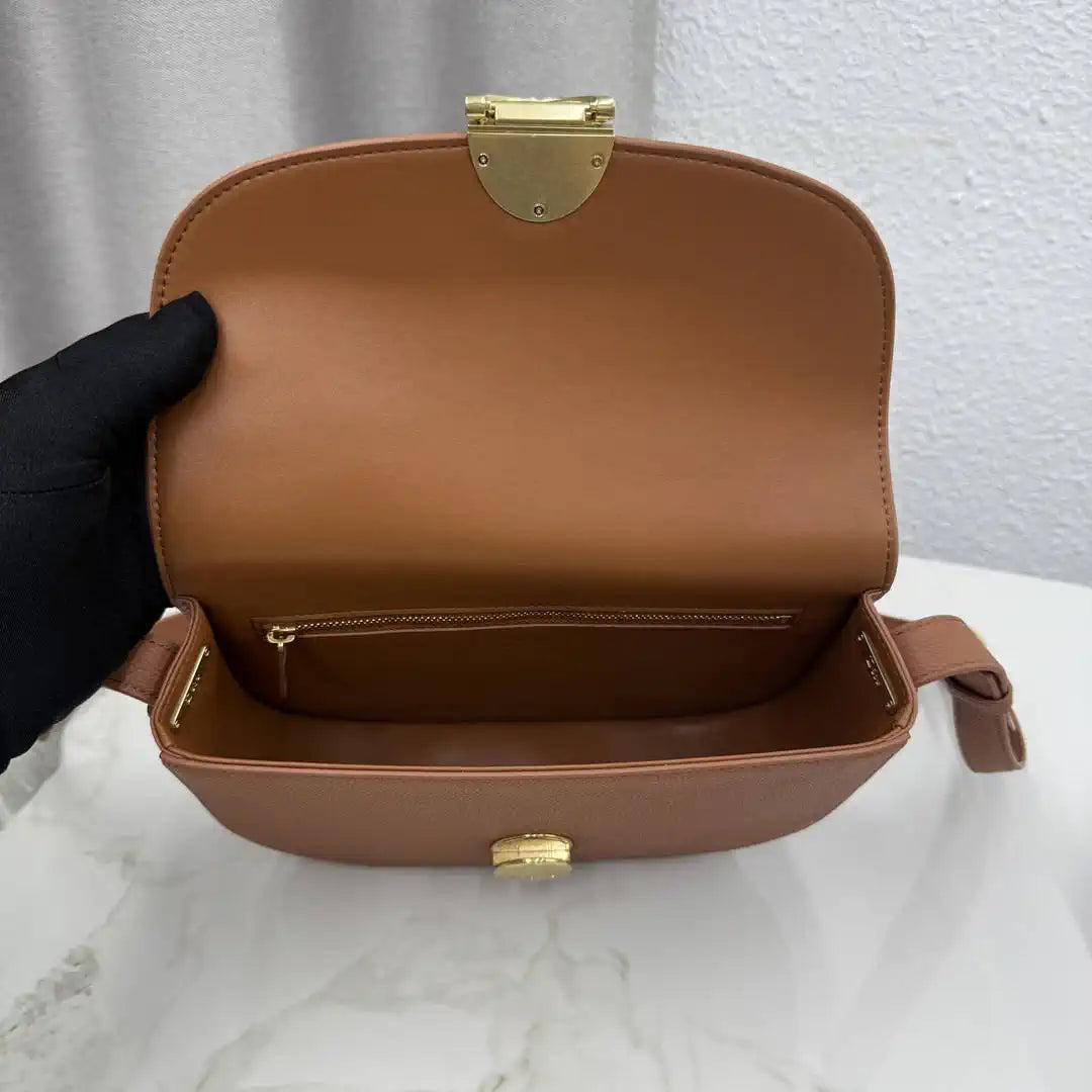 Medium Dior Médaillon Flap Bag M3920QDWP_M900 Gold Brown Grained Calfskin - Default Title - View 8