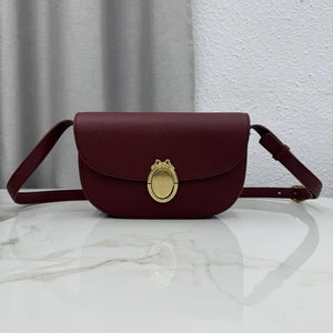 Medium Dior Médaillon Flap Bag M3920QDWP_M900 Wine Red Grained Calfskin - Default Title - View 1