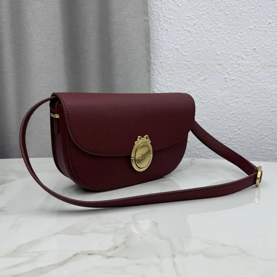 Medium Dior Médaillon Flap Bag M3920QDWP_M900 Wine Red Grained Calfskin - Default Title - View 2