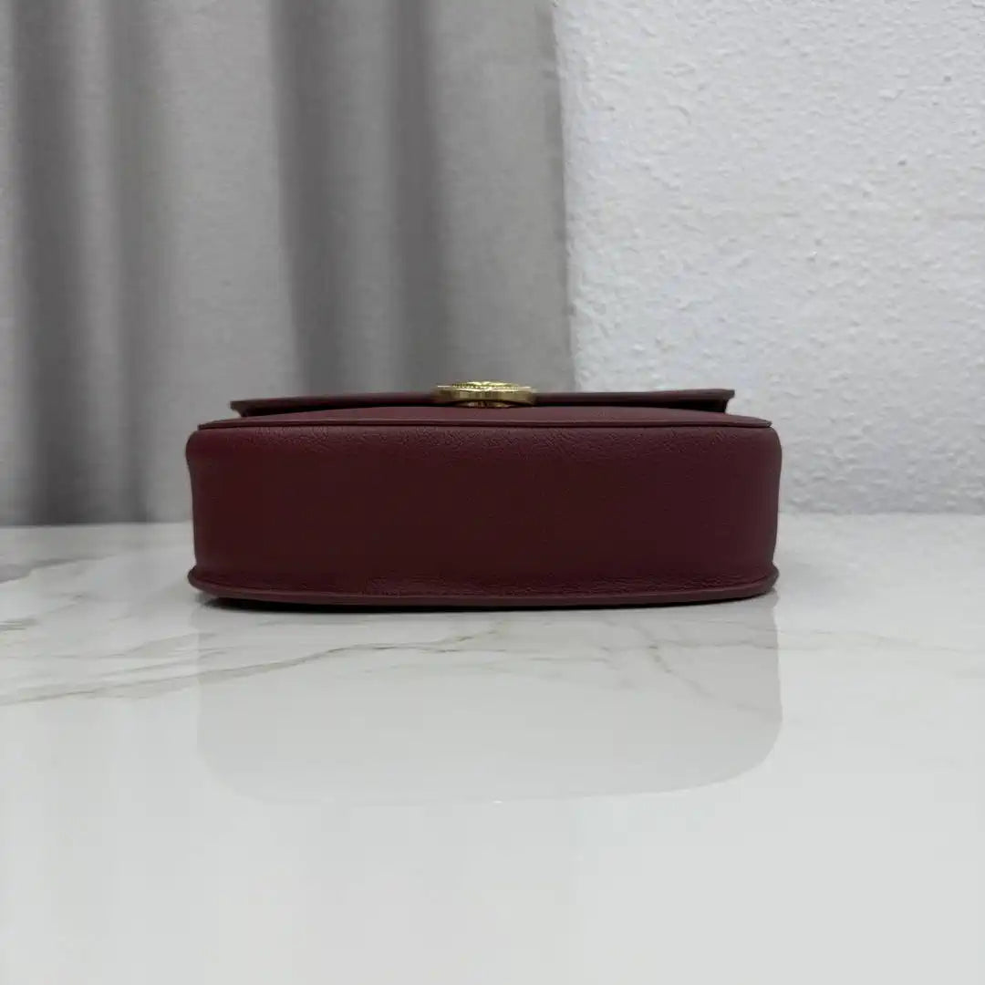 Medium Dior Médaillon Flap Bag M3920QDWP_M900 Wine Red Grained Calfskin - Default Title - View 6