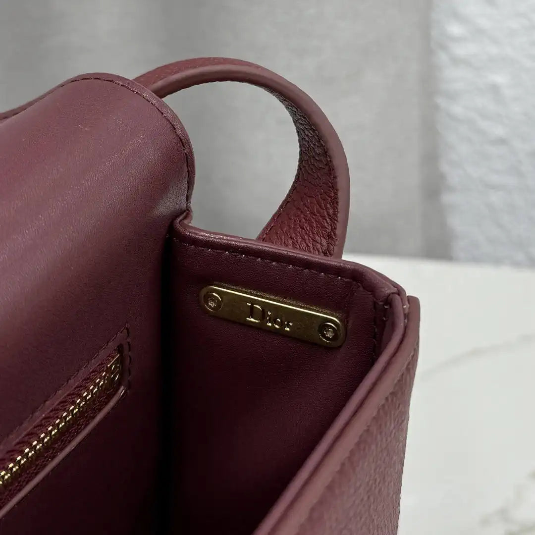 Medium Dior Médaillon Flap Bag M3920QDWP_M900 Wine Red Grained Calfskin - Default Title - View 7