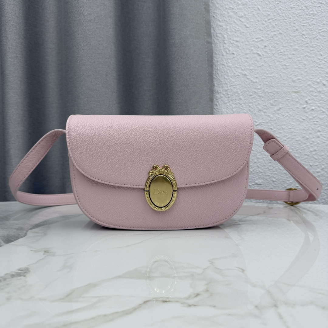 Medium Dior Médaillon Flap Bag M3920QDWP_M900 Pink Grained Calfskin - Default Title - View 1