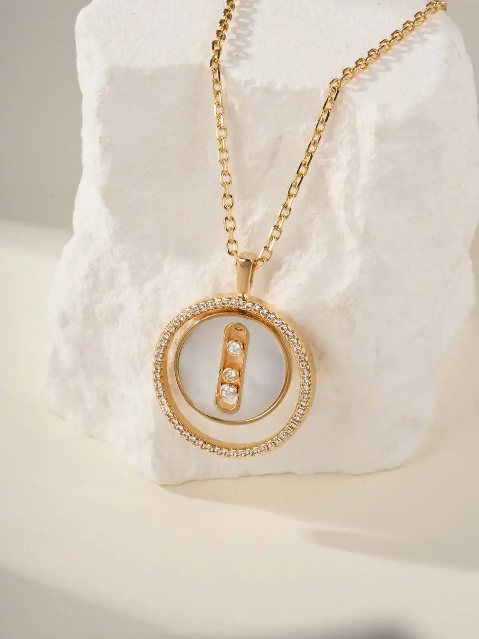 Messika 11650 White Mother-of-Pearl Lucky Move SM Necklace Pink Gold Diamond Necklace