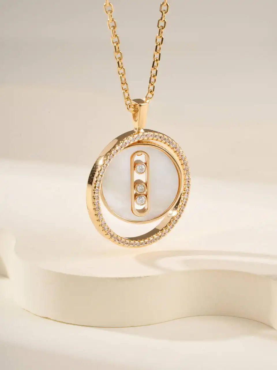 Messika 11650 White Mother-of-Pearl Lucky Move SM Necklace Pink Gold Diamond Necklace
