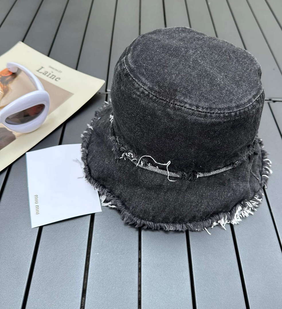Miu Miu 5HC196 Denim Bucket Hat M56381