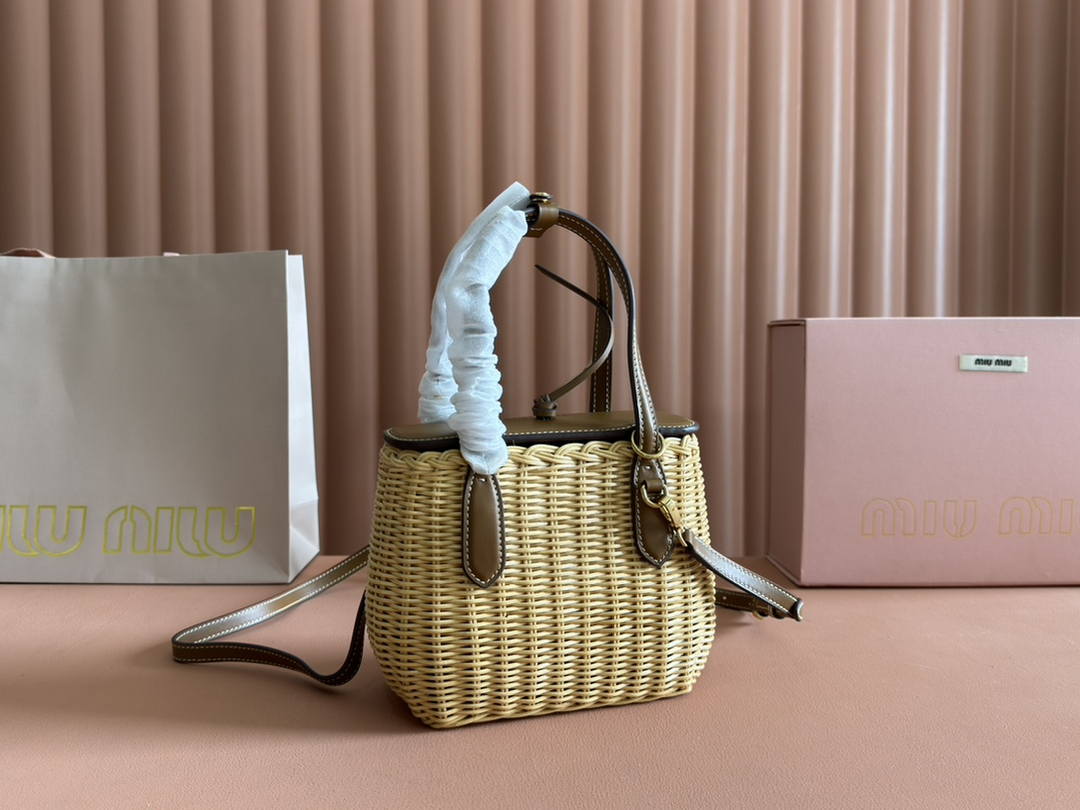 MiuMiu 5BA222 Rattan weaving Bag Nature