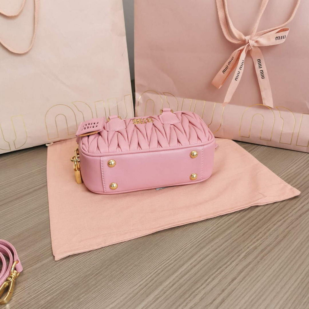 MiuMiu 5BB123 Matelass¨¦ nappa leather handbag Alabaster Pink