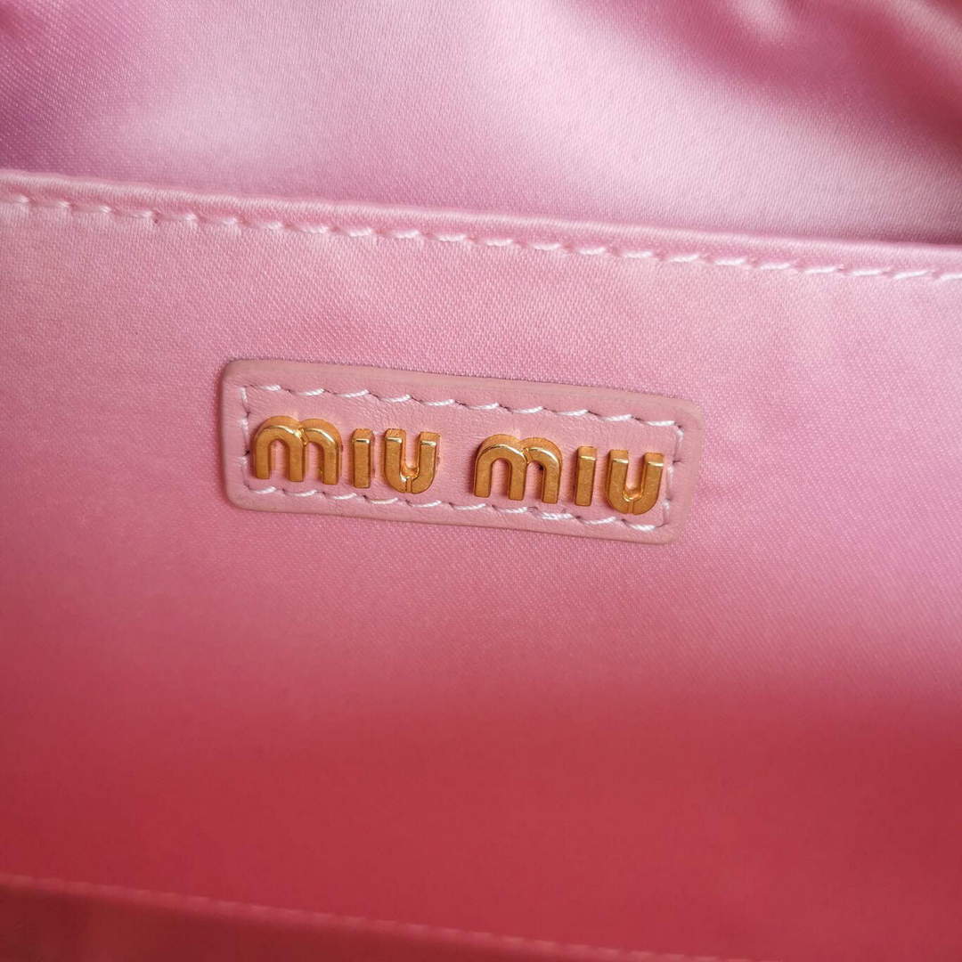 MiuMiu 5BB123 Matelass¨¦ nappa leather handbag Alabaster Pink