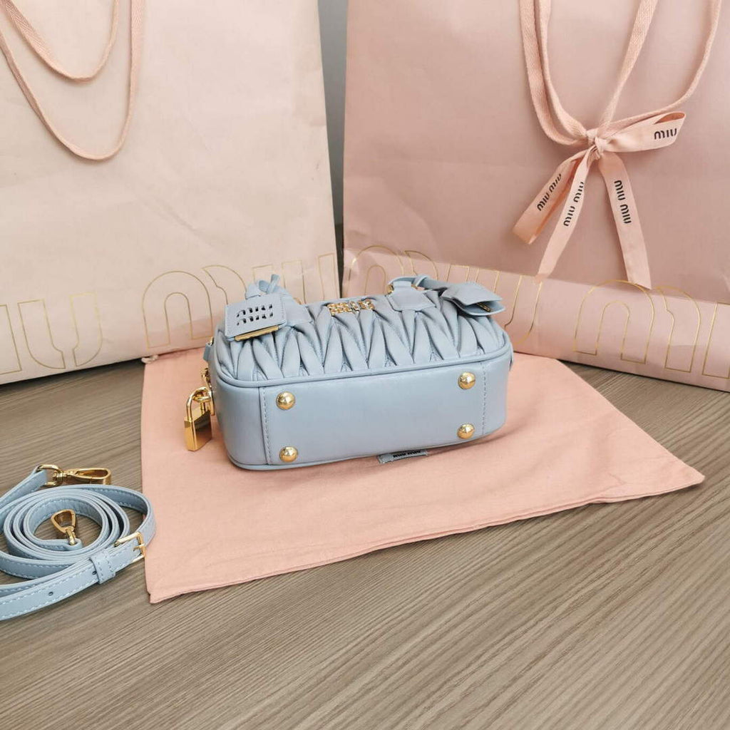 MiuMiu 5BB123 Matelass¨¦ nappa leather handbag Cornflower Blue