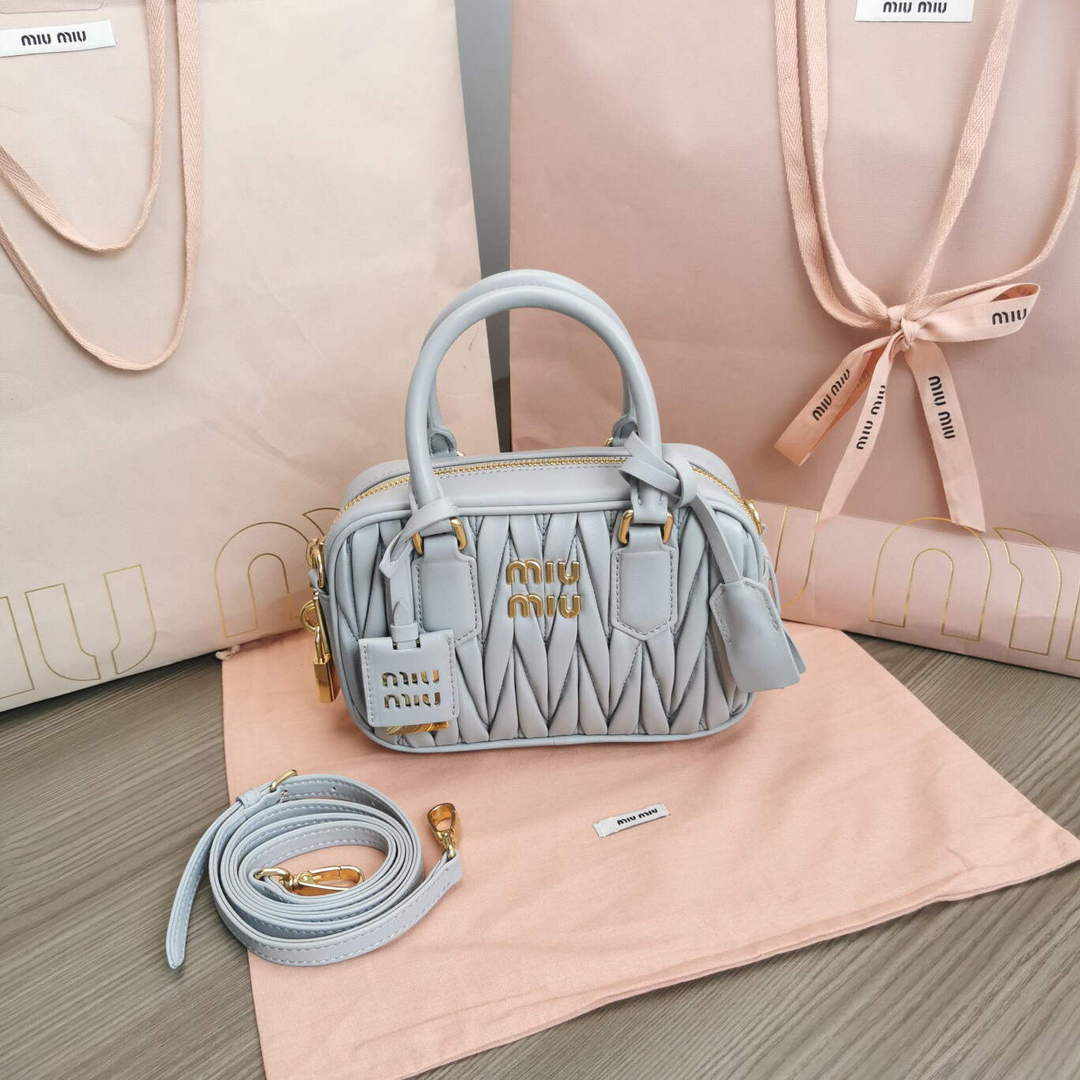 MiuMiu 5BB123 Matelass¨¦ nappa leather handbag Gray