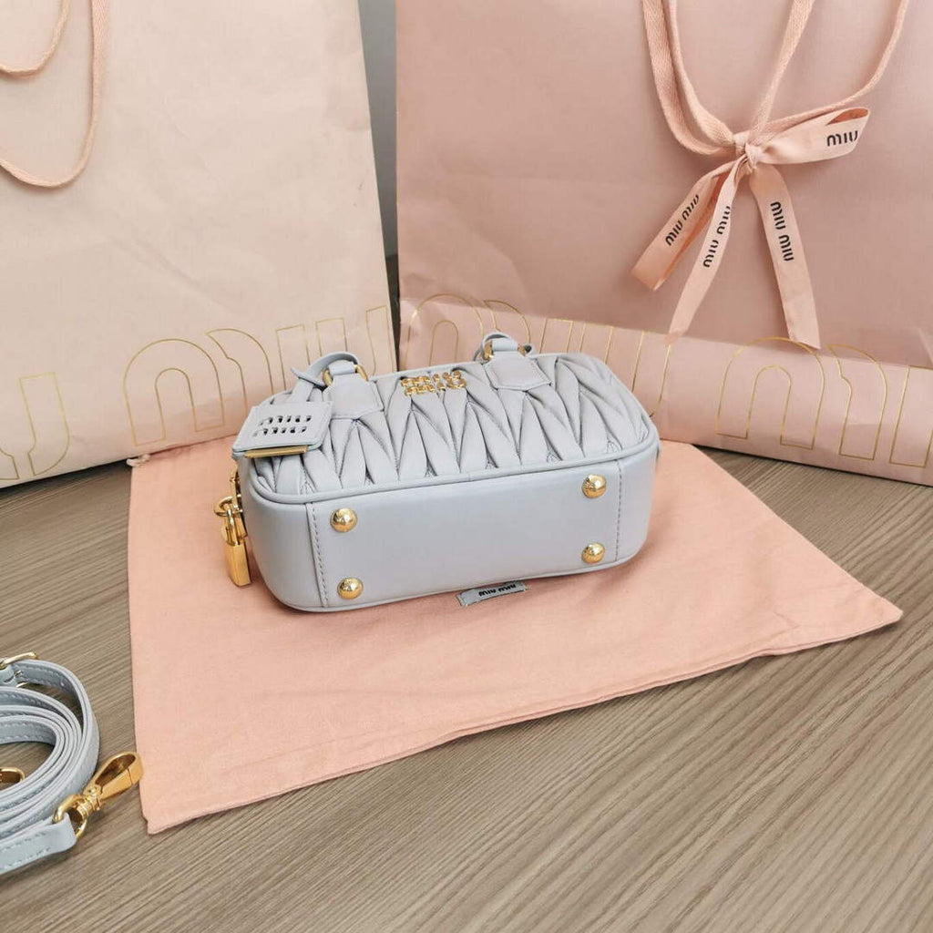 MiuMiu 5BB123 Matelass¨¦ nappa leather handbag Gray