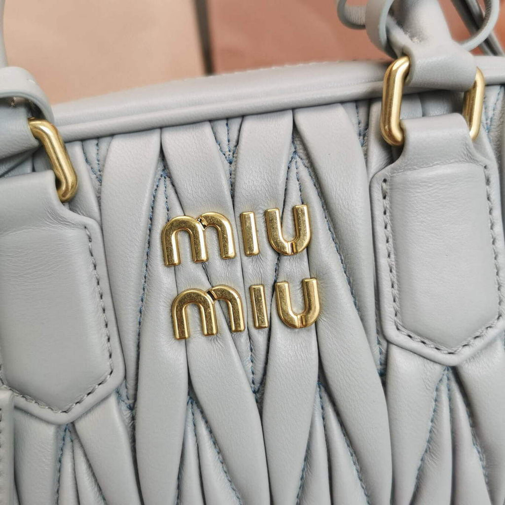 MiuMiu 5BB123 Matelass¨¦ nappa leather handbag Gray