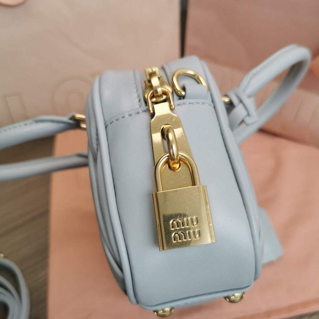 MiuMiu 5BB123 Matelass¨¦ nappa leather handbag Gray