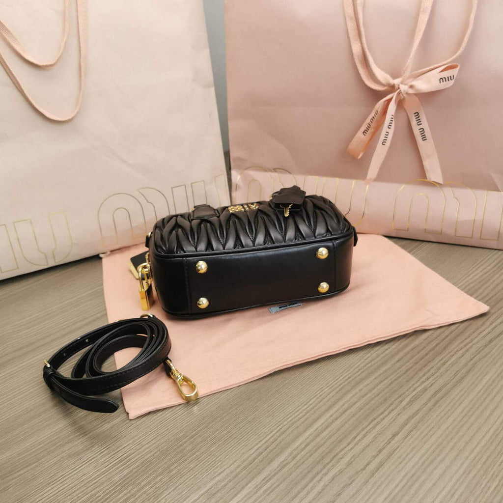 MiuMiu 5BB123 Matelass¨¦ nappa leather handbag Black