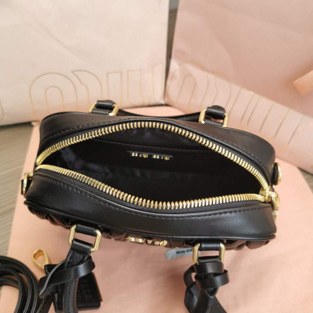 MiuMiu 5BB123 Matelass¨¦ nappa leather handbag Black