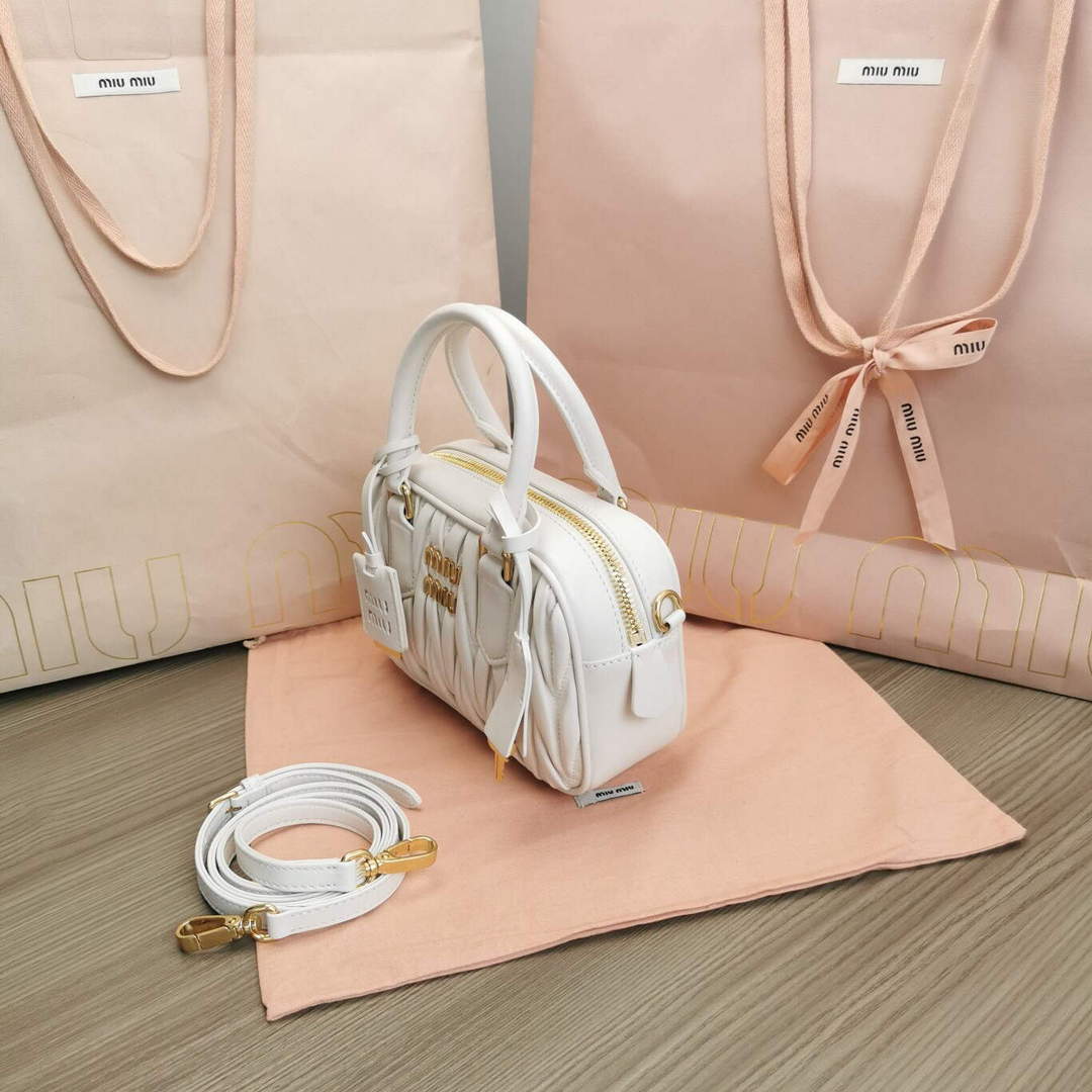 MiuMiu 5BB123 Matelass¨¦ nappa leather handbag White