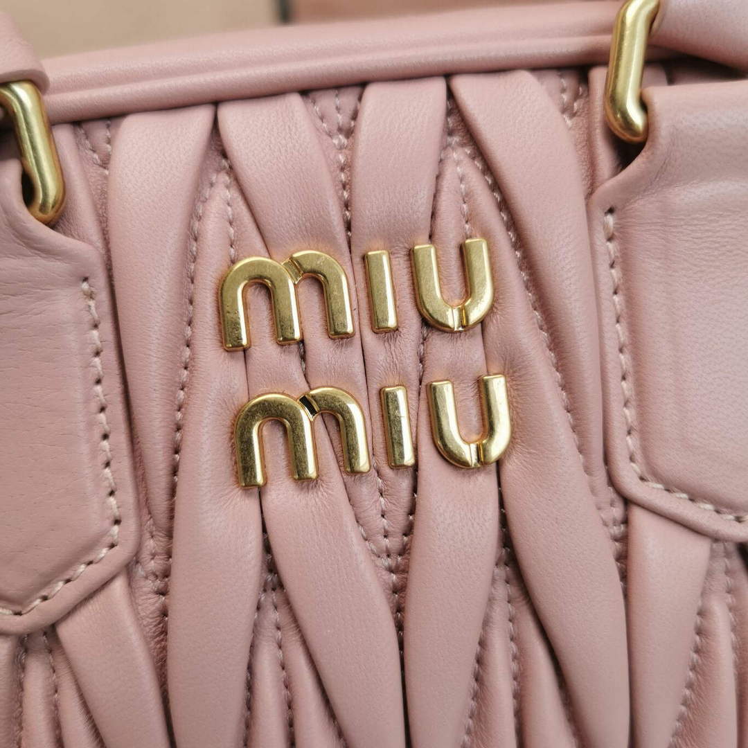 MiuMiu 5BB123 Matelass¨¦ nappa leather handbag Light pink