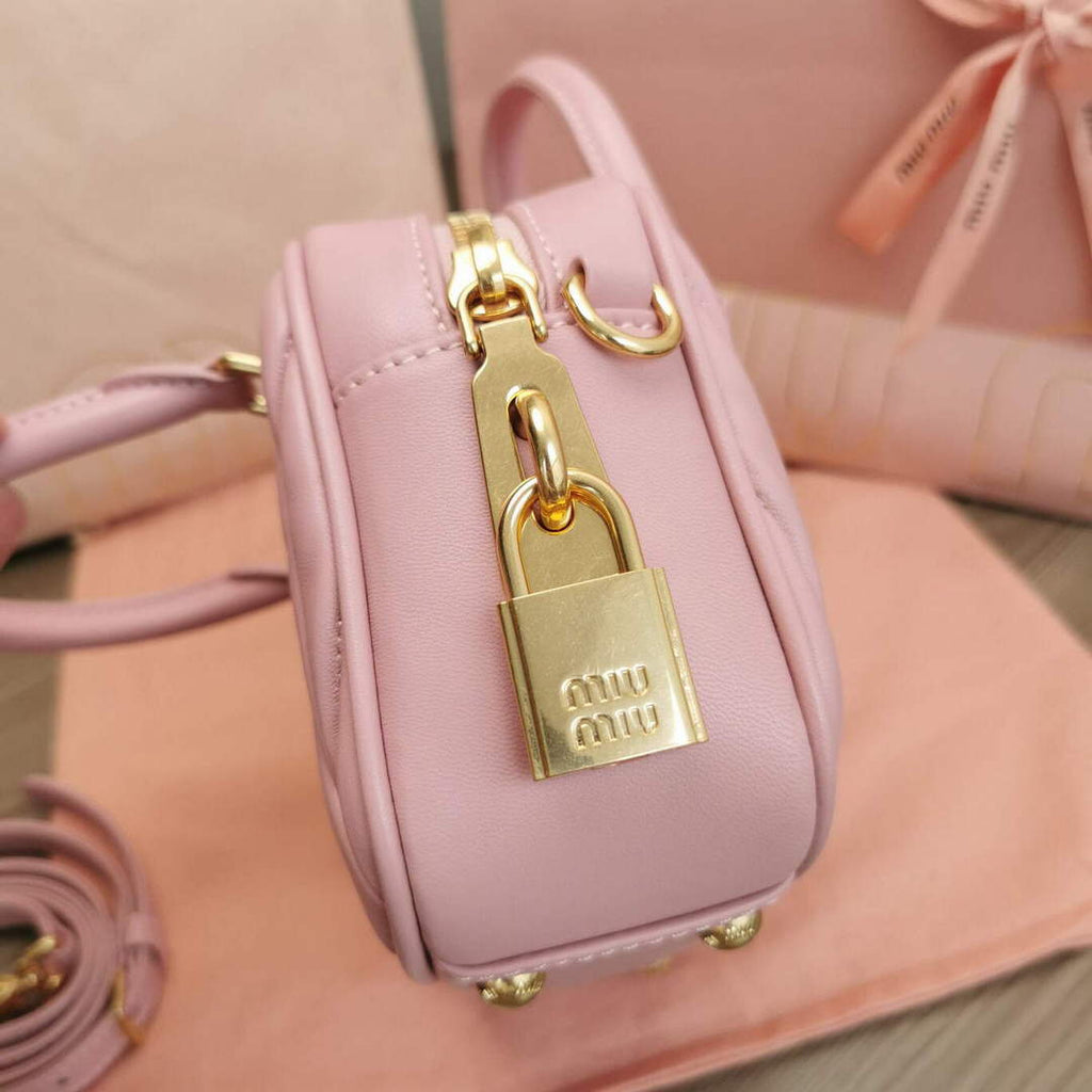 MiuMiu 5BB123 Matelass¨¦ nappa leather handbag Light pink