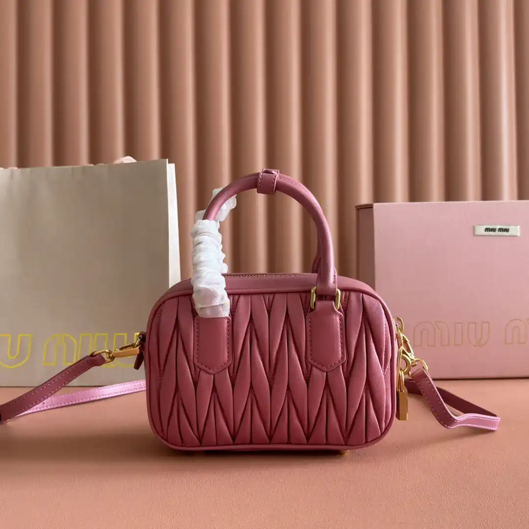 MiuMiu 5BB123 Matelassé nappa leather handbag  MU1006