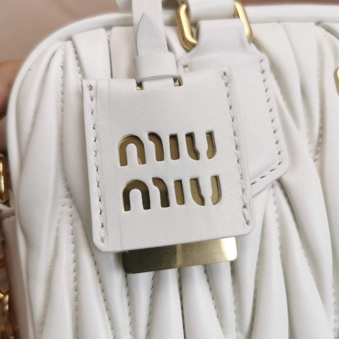 MiuMiu 5BB124 Matelass¨¦ Nappa Leather Top-handle Bag White
