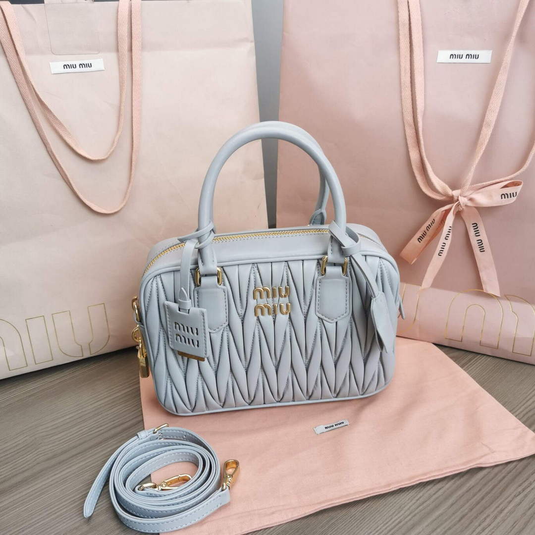 MiuMiu 5BB124 Matelass¨¦ Nappa Leather Top-handle Bag Cornflower Blue