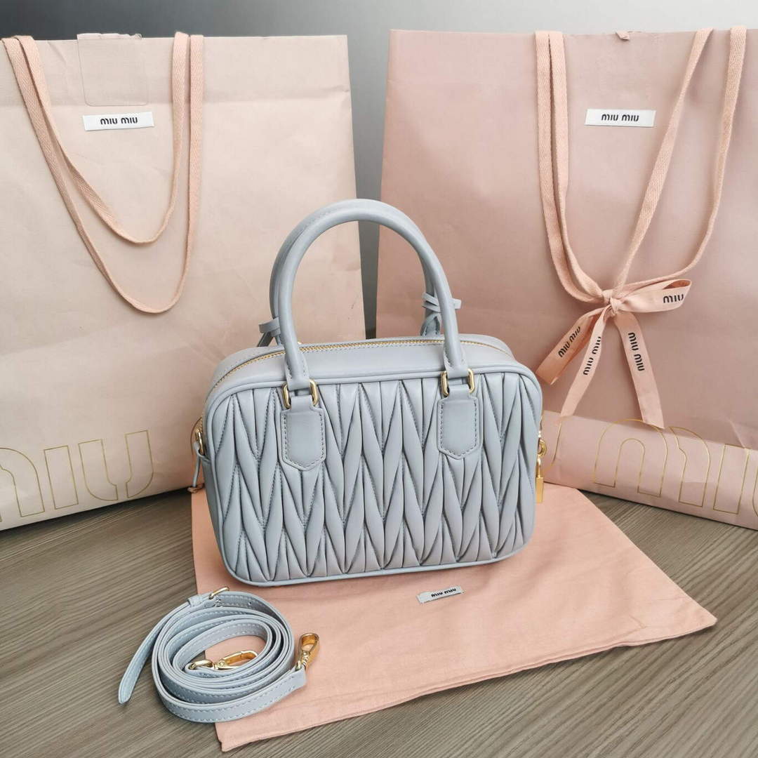 MiuMiu 5BB124 Matelass¨¦ Nappa Leather Top-handle Bag Cornflower Blue