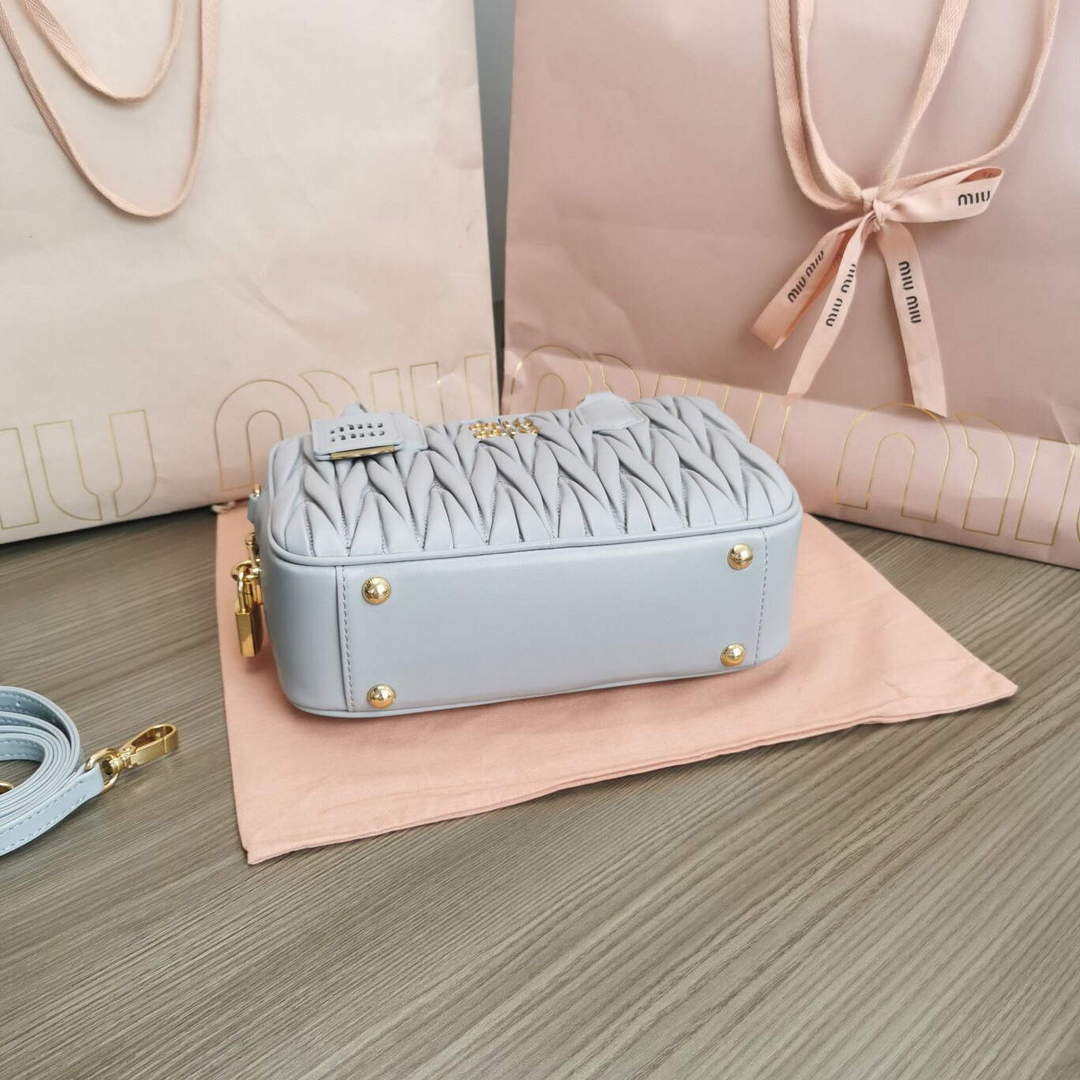 MiuMiu 5BB124 Matelass¨¦ Nappa Leather Top-handle Bag Cornflower Blue
