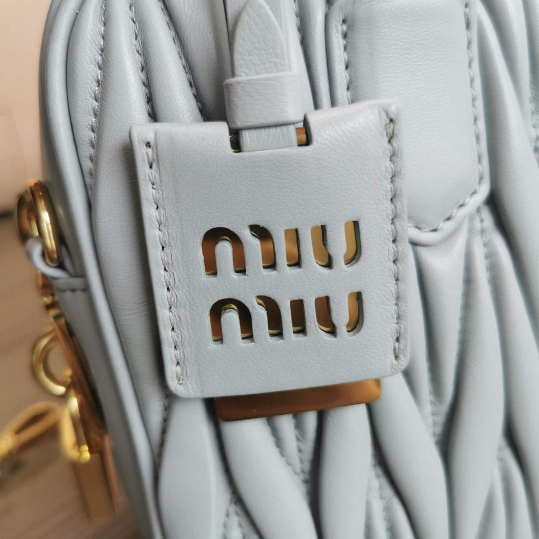 MiuMiu 5BB124 Matelass¨¦ Nappa Leather Top-handle Bag Cornflower Blue