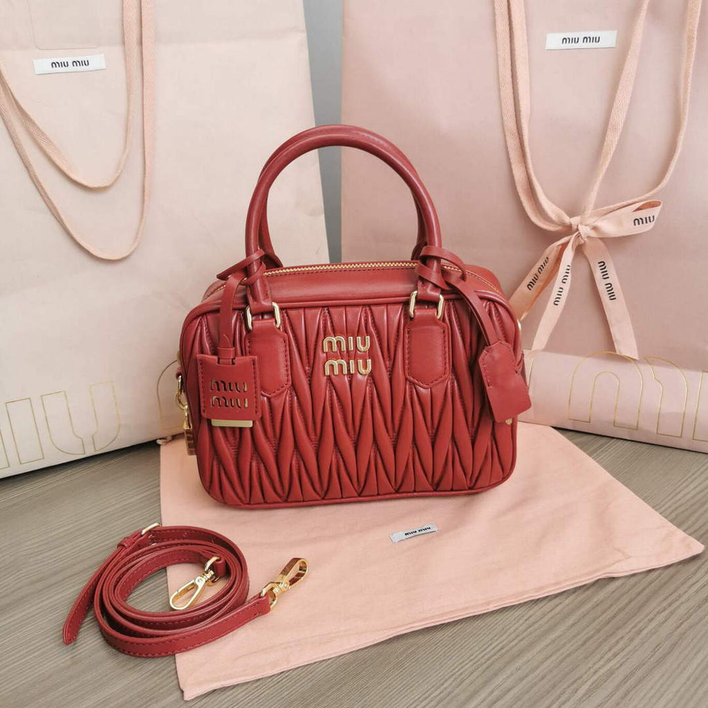 MiuMiu 5BB124 Matelass¨¦ Nappa Leather Top-handle Bag red