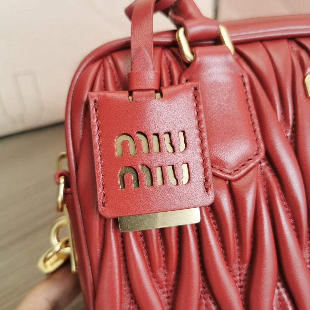 MiuMiu 5BB124 Matelass¨¦ Nappa Leather Top-handle Bag red