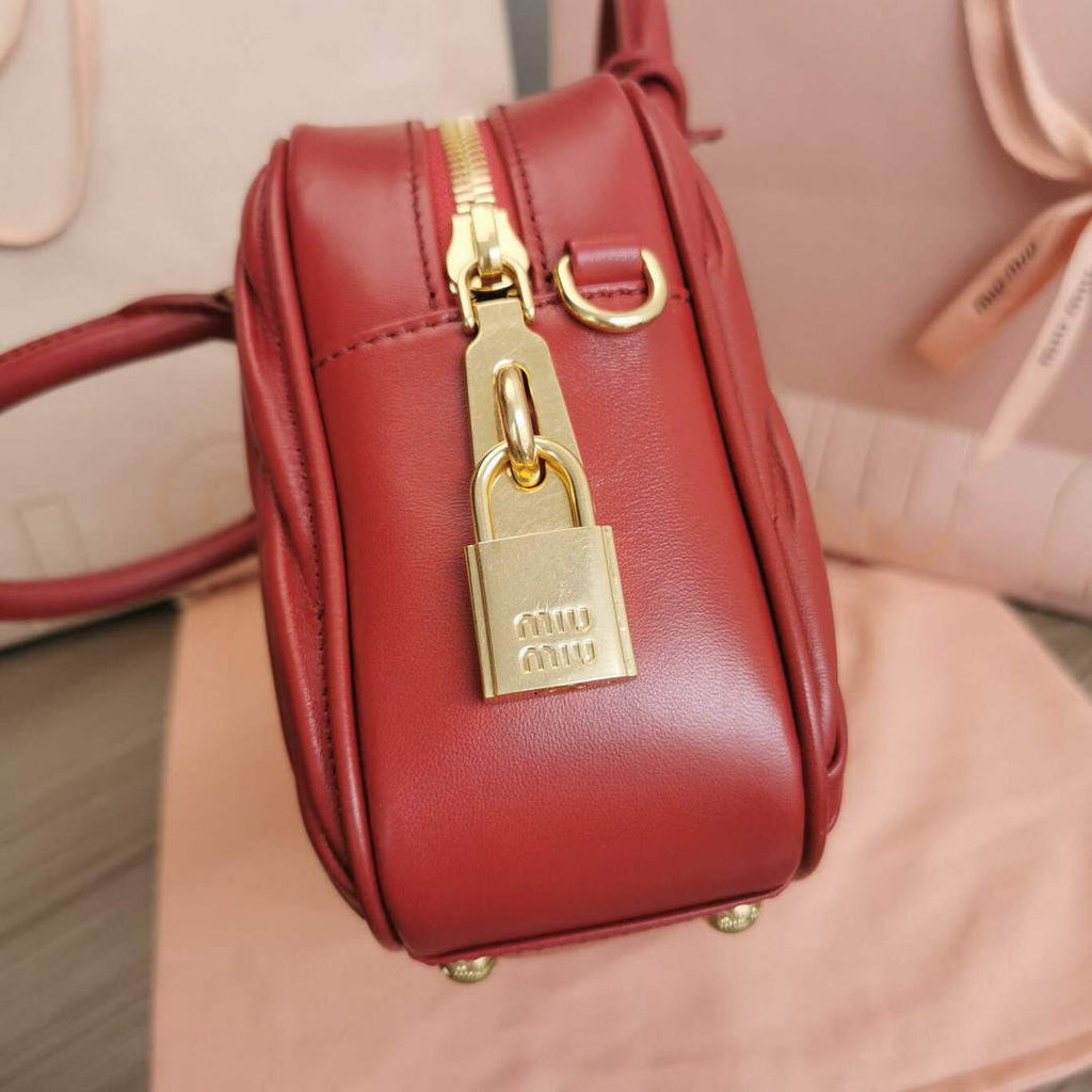MiuMiu 5BB124 Matelass¨¦ Nappa Leather Top-handle Bag red