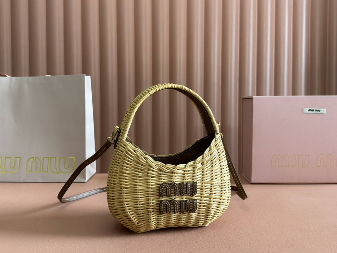 MiuMiu 5BC125 Rattan weaving Bag Nature