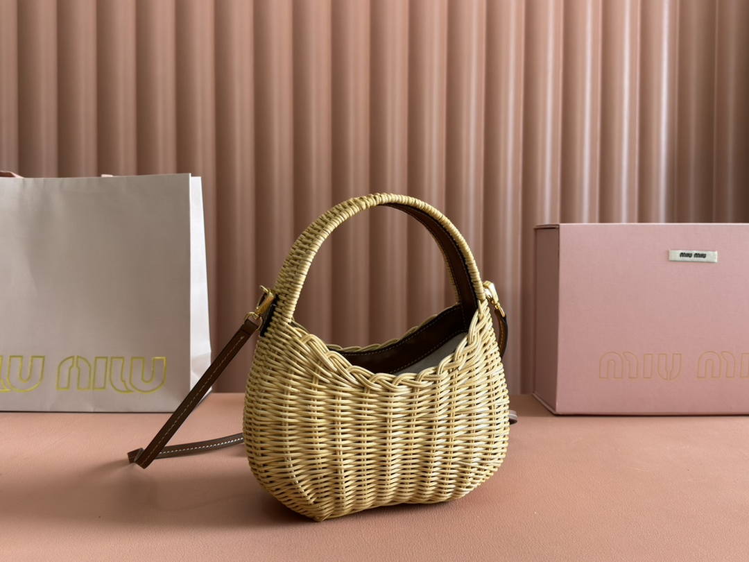 MiuMiu 5BC125 Rattan weaving Bag Nature
