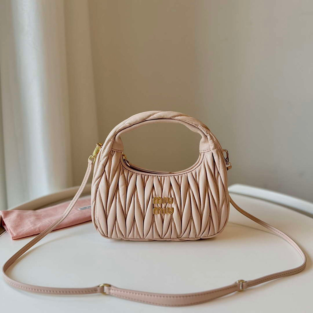 MiuMiu 5BC125 Small Matelass¨¦ nappa leather handbag Nude