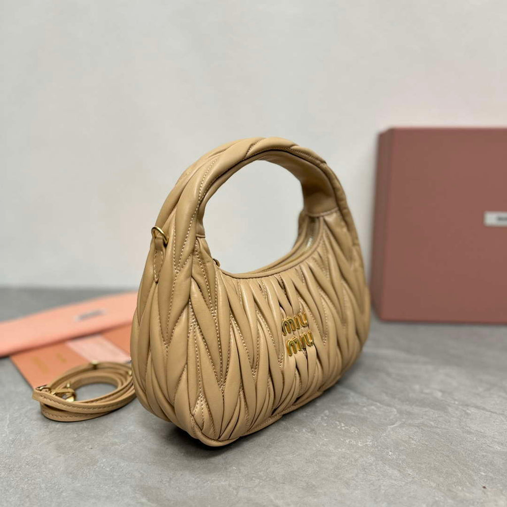 MiuMiu 5BC125 Small Matelass¨¦ nappa leather handbag Apricot