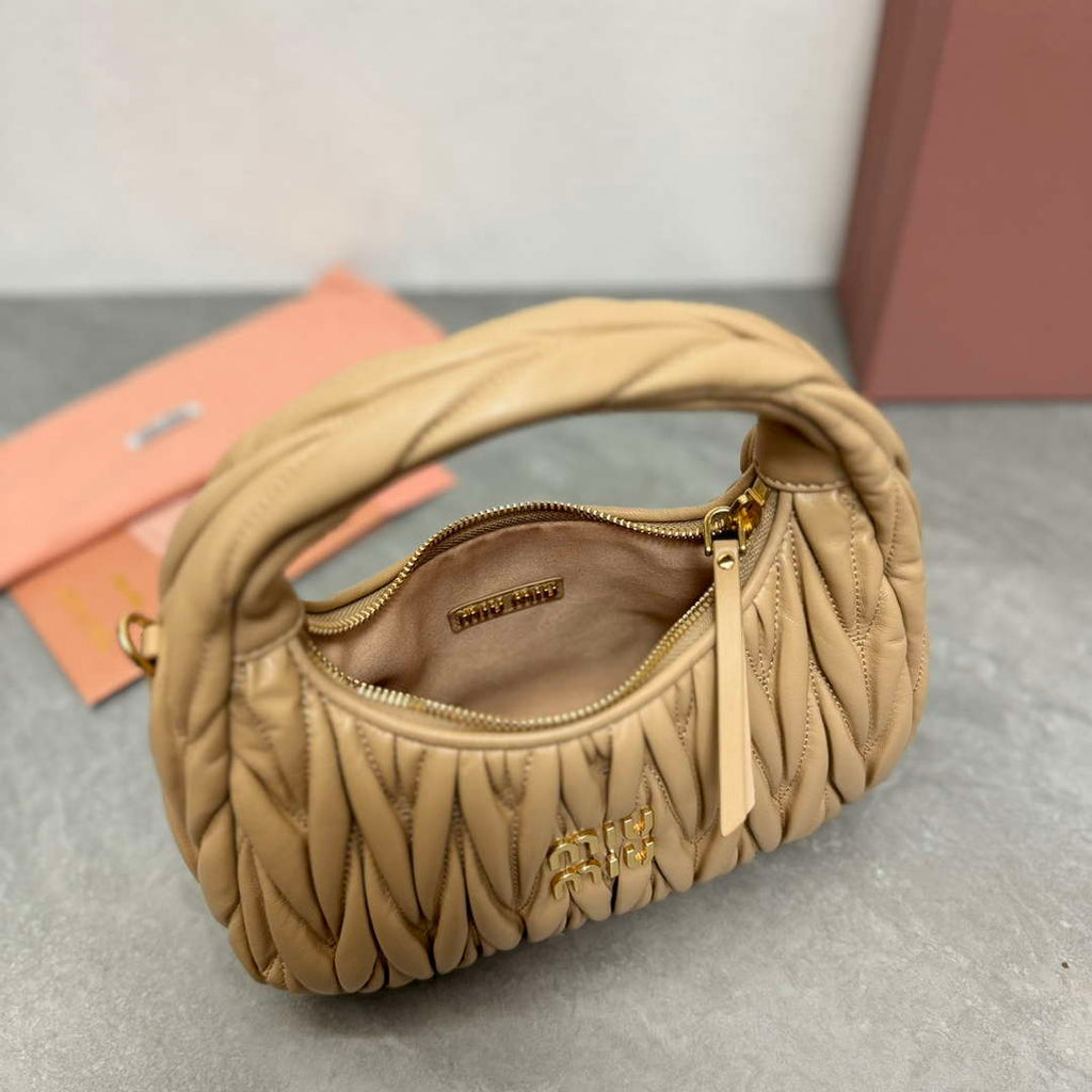 MiuMiu 5BC125 Small Matelass¨¦ nappa leather handbag Apricot